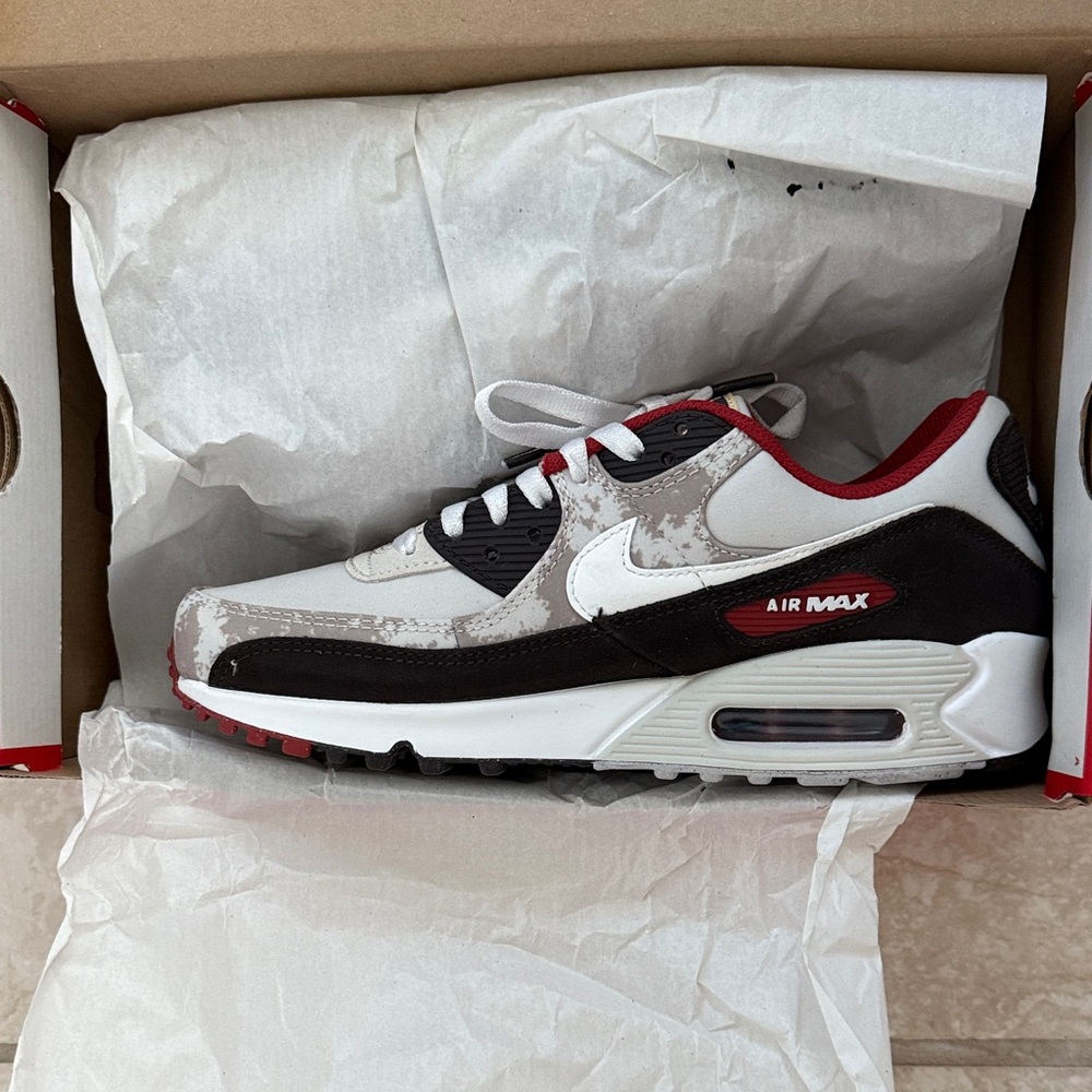 Nike Air Max Men's Sneakers - Black, White, Red (new in box)